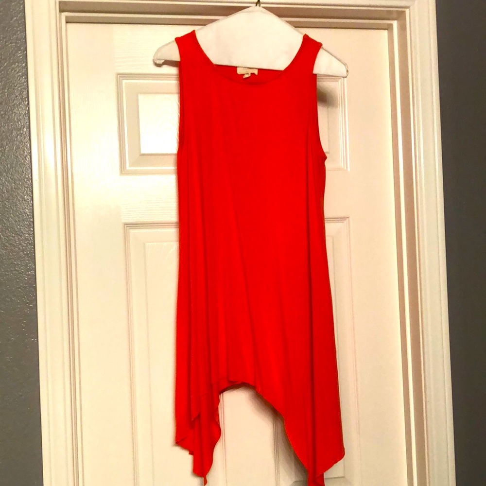 Cupio women’s sleeveless tunic offset hem